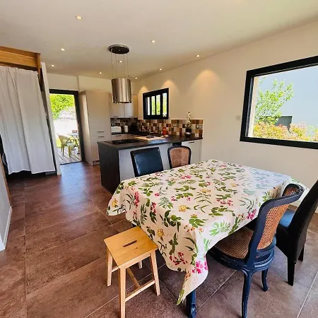 – Piscine Et Tranquillité Villa Prades-le-Lez