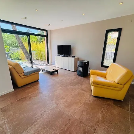 - Piscine Et Tranquillite Villa *